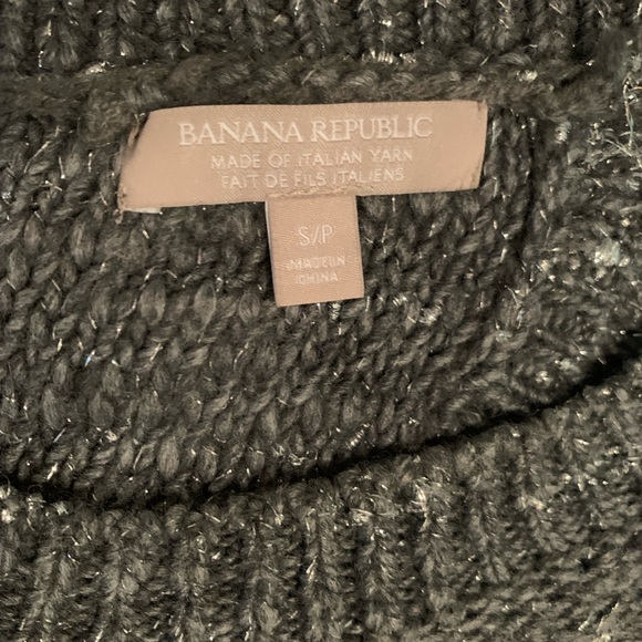 Sweater.    3/40 - Picture 3 of 4